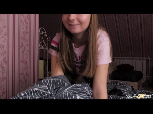 ❤️ Blondie sugit eam BFF est penitus et accipit Cum in ore suo Sex video at la.onlydesiporn.ru